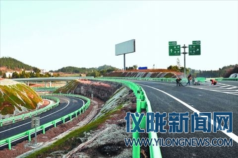 试跑巴南高速 南充40分钟到仪陇
